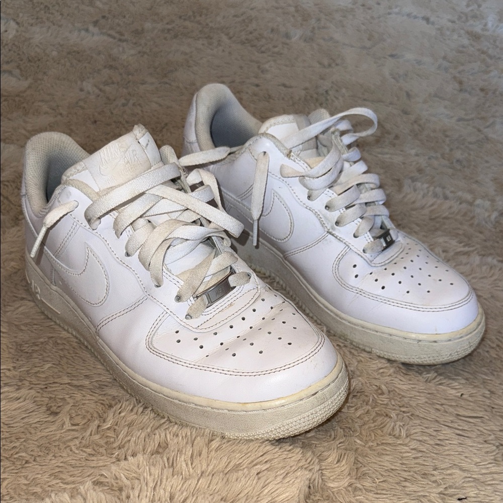 Nike Air Force 1 AF-1 White l Sneakers 9 - Picture 1 of 7